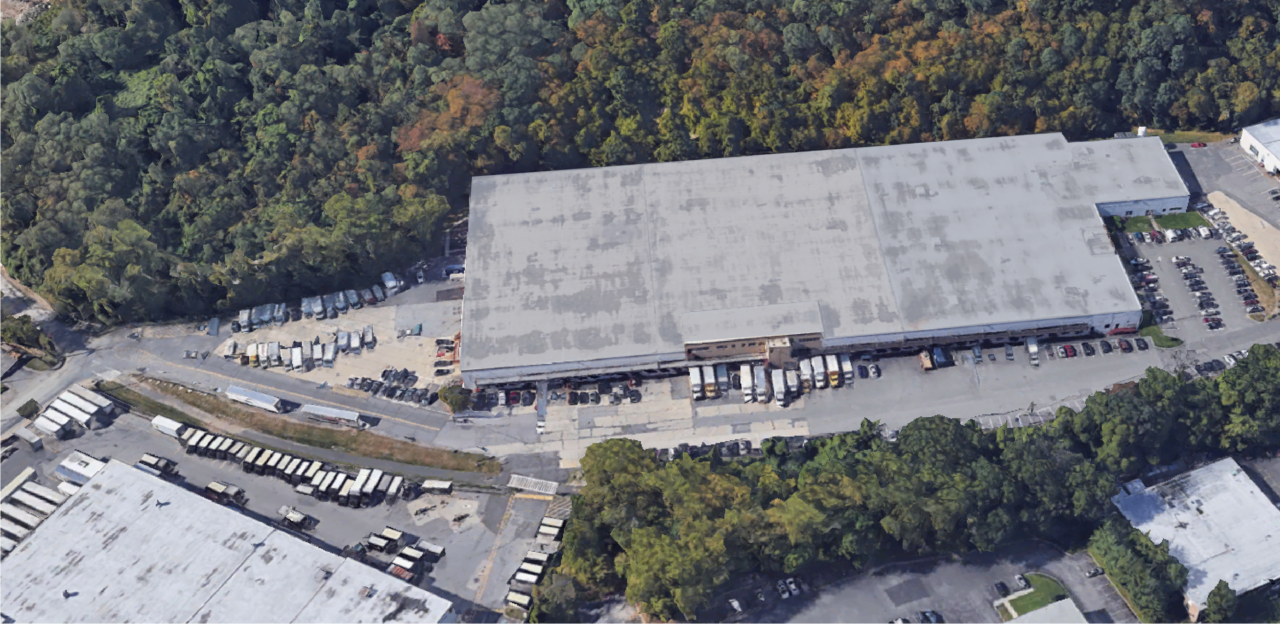 4 Warehouse Lane, Elmsford, NY Final Mile Distribution/Warehouse